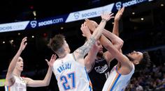Satoranský oficiálně hráčem Washingtonu, za Oklahomu řádil Krejčí