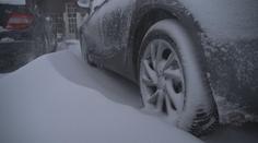 Statisíce lidí bez proudu a sníh na nezvyklých místech. Drsné počasí trápí Evropu