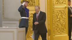 Putina kvůli údajné rakovině drtí kruté bolesti. Nemoc omylem přiznal na kameru