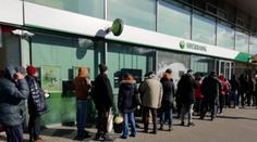 Klienti Sberbank se dočkali. Takto se dostanou ke svým penězům