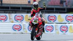 Bautista navýšil vedení v MS superbiků. König dojel jako poslední