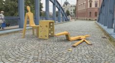 Betonové sousoší ve Veselí nad Lužnicí poničil vandal, pátrá po něm policie