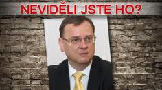 Hledá se premiér ČR. Ztratil se dnes v 3.30 hodin. Výška: 193 cm, váha 106 kg