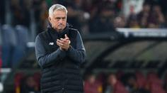 José Mourinho se neudržel, postup AS Řím do finále řádně oplakal