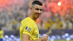 Ronaldo dostal pokutu za obscénní gesto, vydělá si na ni za 21 minut