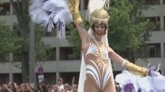 V Berlíně se promenádovaly barevné průvody v rámci Karnevalu kultur