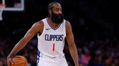 Hvězda NBA baví. Nepřesnou přihrávkou oslovila komentátora