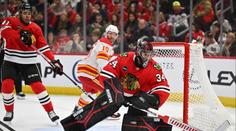 Souboj českých brankářů ovládl Mrázek. Chicago přerušilo sérii proher
