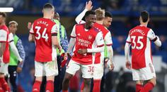 Arsenal si v derby vyšlápl na Chelsea, Manchester City nezaváhal