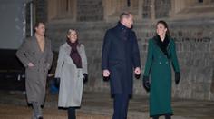 Harry a Meghan z kola ven. Královská rodina je definitivně nahradila