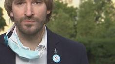 Záhadné odznaky na klopě ministra Vojtěcha: Zkřížená kladiva a nůžky