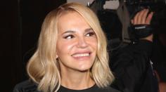 Dara Rolins překvapila obřím prstenem. Lidé jí gratulují k zásnubám s Nedvědem