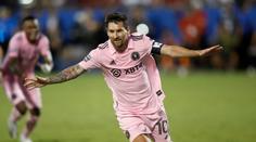 Další Messiho show. Dal dva góly a Inter v poháru postupuje do čtvrtfinále