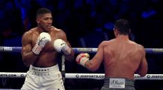 Diváci v Cardiffu viděli skvělý zápas. Joshua vyhrál v 10. kole!