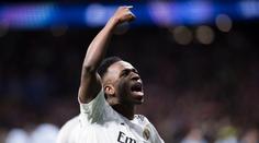 Vinícius opět provokoval. Poslal penaltu do vesmíru, pak se vysmál fanouškům