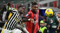 Juventus porazil oslabený AC Milán, Jankto se blýskl gólovou nahrávkou