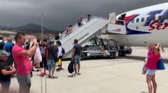 Češi z Tenerife odletěli s denním zpožděním! Potíže přibývají