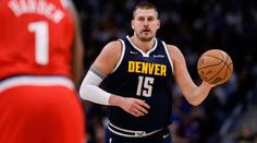 Hvězdný Jokič nasázel triple-double. Denver ale ztratil domácí zápas