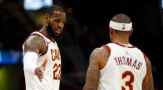 Thomas spasil Cleveland chvíli před koncem! Odvrátil blamáž
