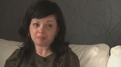 Lékaři ženu poslali 3x domů, že přehání! Měla zlomenou páteř
