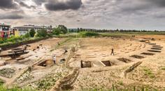 Na kraji Prahy našli druhý Stonehenge. Je dokonce o stovky let starší