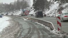 Další omezení na dálnici D1. Kvůli posouvání svodidel se tvoří kolony