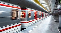 Technická závada ochromila pražské metro. Provoz stál v několika úsecích