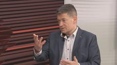 Nacher zveřejnil tabulku vulgarit: Takto se poslanci oslovují