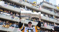 Obrázky z oslav v Pittsburghu: Za hrdiny přijelo 650 tisíc lidí!