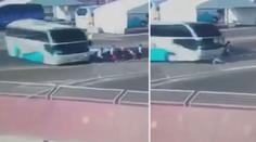 VIDEO: Autobus smetl mladé akvabely na Evropských hrách