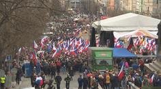 V Praze lidé demonstrovali proti vládě, na akci dohlížela policie