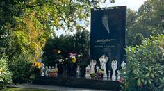 Návštěva na Bertramce a vzkazy u hrobu: Karel Gott zemřel před třemi lety