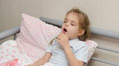 Ordinace pediatrů jsou teď plné. Mezi dětmi řádí angíny