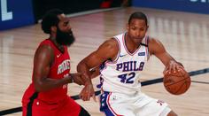 Základní část NBA skončila. Philadelphia si smlsla na Houstonu