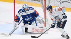 Neuvěřitelný výkon brankáře Komety. Čistým kontem přepsal rekord extraligy