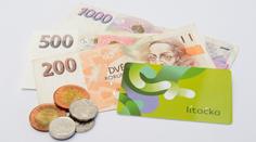 Kupónům v pražské MHD odzvoní, nahradí je mobily a platební karty