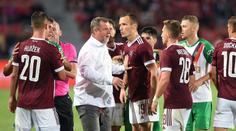 Trenér Vrba vtrhnul na hřiště. Konec zápasu s Rapidem byl emotivní