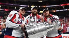 Stanley Cup i Gagarinův pohár: Kde ještě letos slavili Češi titul?