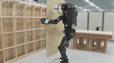 Roboti za vás brzy uklidí nebo uvaří. Chtěli byste je?