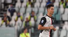 Ronaldo dal dvě penalty, stačilo to pouze na remízu. Lazio znovu padlo