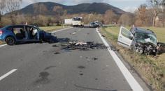 Tragická nehoda u Nového Jičína. Po srážce dvou aut zemřeli oba řidiči