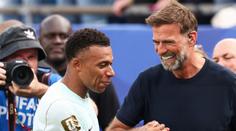 Nejdražší nepřestup: Klopp vyprávěl, jak s Mbappého rodinou kroužil v letadle