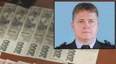 Policista chtěl plat, i když nepracoval. Vyšetřuje ho inspekce