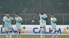 Inter rozhodl o výhře proti nováčkovi až v nastavení, trefil se i Lukaku