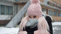 Sněhové jazyky a závěje. ČHMÚ vydal výstrahu, vzápětí ji stáhl
