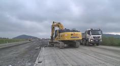 Část dálnice D48 ani nezprovoznili. Nyní ji bourají a znovu postaví