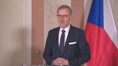 Čeští politici volají po zklidnění emocí. Poučili se ze Slovenska
