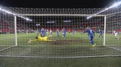 Zákrok sezony, ne-li historie! Celý svět žasne nad brankářem Rangers