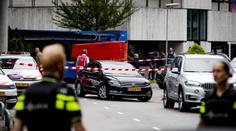 Ozbrojený muž dal ženě nůž na krk, pak ji držel jako rukojmí