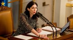 Ve Sněmovně končí 32 poslanců. Někteří chtějí jít učit, jiní budou programovat